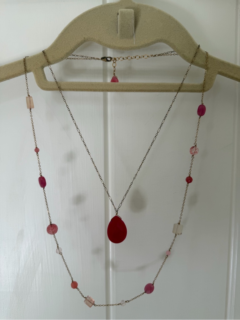 Double-Layer Pink Teardrop Pendant Necklace